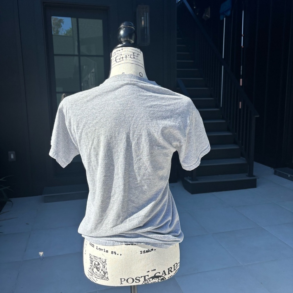 Vintage 1990’s Y2K Navy tee - size Small - Picture 2 of 4